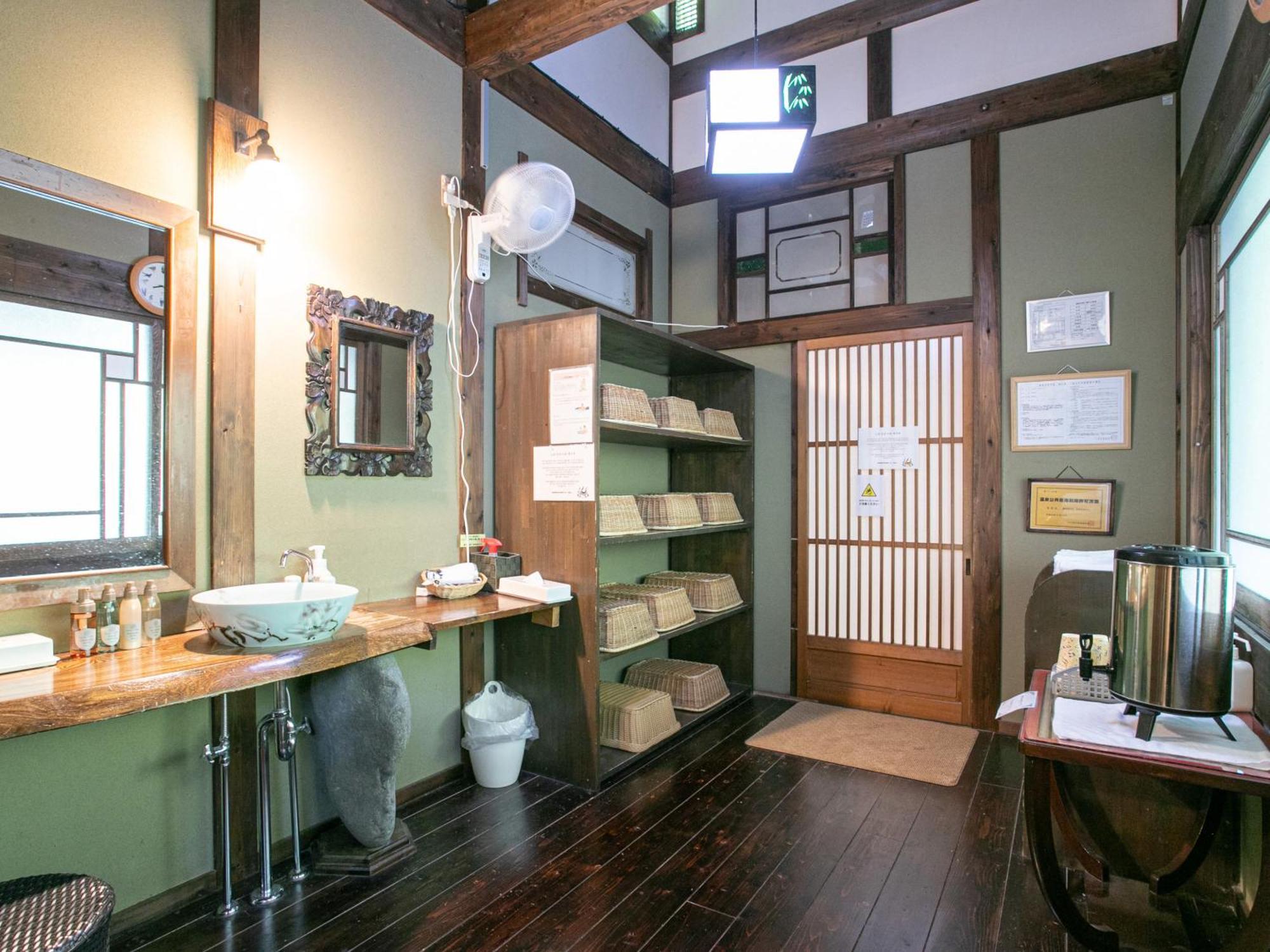 汤布院别墅四季彩酒店 由布市 外观 照片